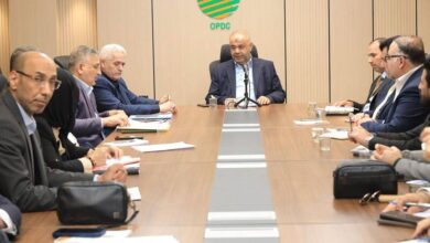 شركة المنتجات النفطية تجتمع مع شركات الدفع الإلكتروني